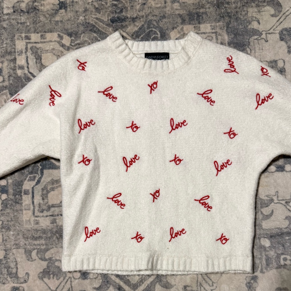 NWT White Love XO Valentine’s Sweater Size XSmall